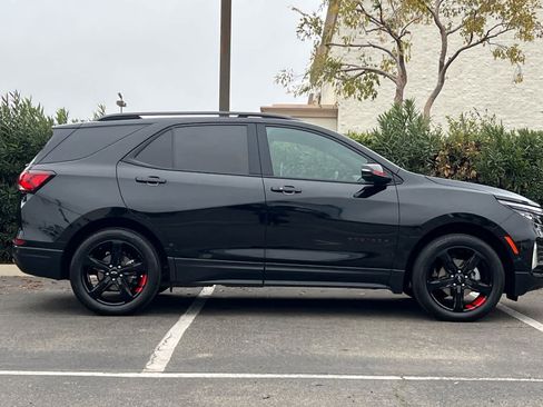 Used 2024 Chevrolet Equinox Premier image 8