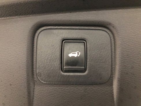 Used 2015 Nissan Murano Platinum w/ Platinum Technology Package image 9