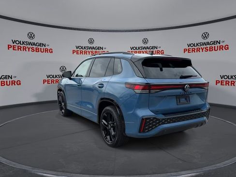 New 2026 Volkswagen Tiguan SE R-Line FWD image 6