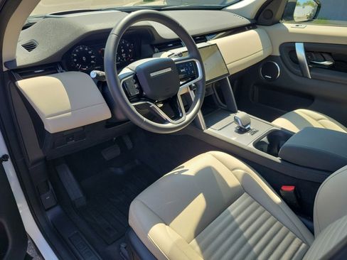 Used 2024 Land Rover Discovery Sport S image 34