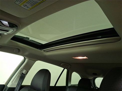 Used 2020 Subaru Outback Premium image 16