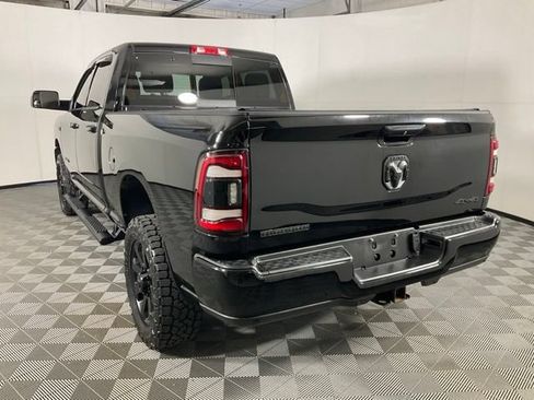 Used 2021 RAM 2500 Big Horn w/ Level 2 Equipment Group AWD/4WD image 4