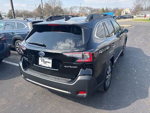 Certified 2025 Subaru Outback Premium w/ Popular Package #1A image 3