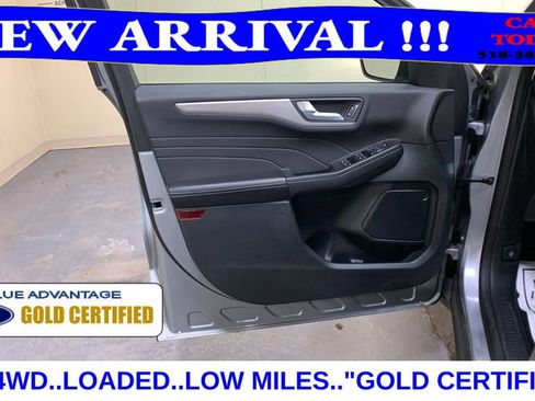 Used 2021 Ford Escape SE image 23