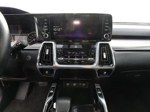 Used 2022 Kia Sorento SX image 15