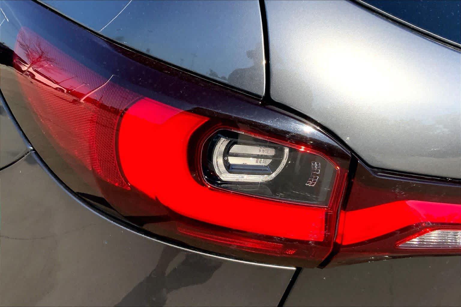 Certified 2024 MAZDA CX-90 Plug-In Hybrid w/ Premium Pkg AWD/4WD image 28