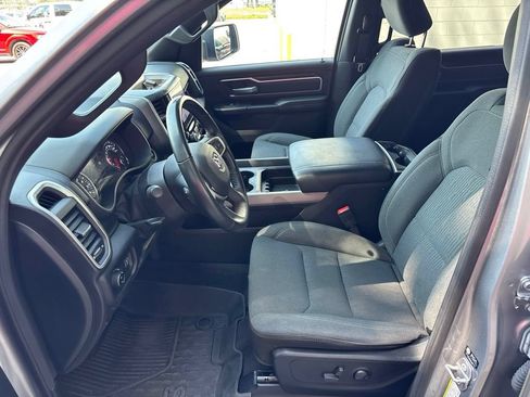 Used 2022 RAM 1500 Big Horn AWD/4WD image 9