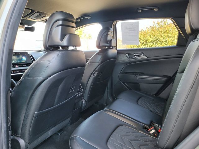 Certified 2023 Kia Sportage X-Line AWD/4WD image 16