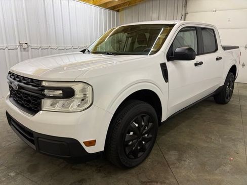 Used 2022 Ford Maverick XL FWD image 3