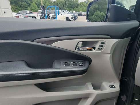 Used 2019 Honda Pilot EX-L image 15