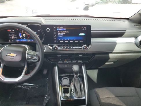 Used 2025 Chevrolet Colorado LT w/ Advanced Trailering Package image 13