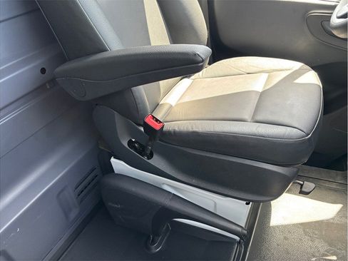 Used 2024 Mercedes-Benz Sprinter 2500 144 Cargo image 39