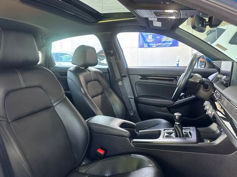 Used 2024 Honda Civic Sport Touring image 32