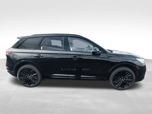 Used 2023 Lincoln Corsair Reserve w/ Equipment Group 201A AWD/4WD image 9