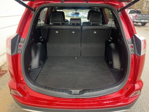 Used 2016 Toyota RAV4 SE AWD/4WD image 9