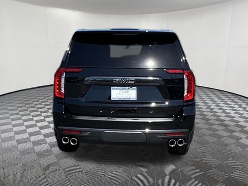Used 2024 GMC Yukon XL Denali Ultimate AWD/4WD image 5
