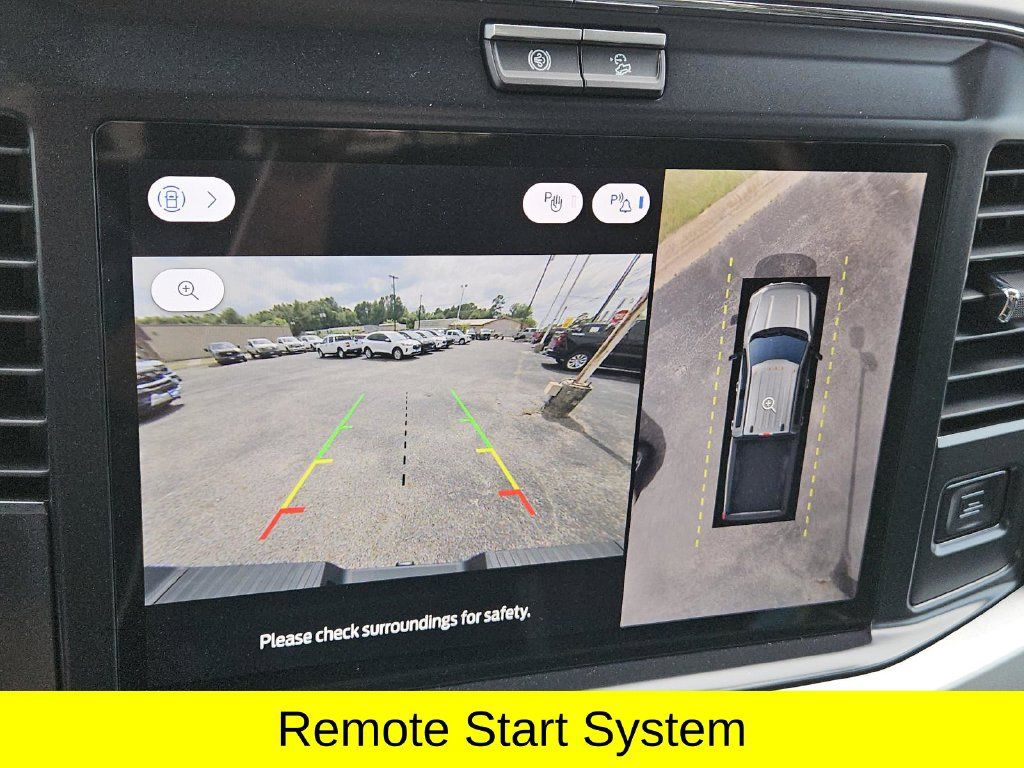New 2026 Ford F250 XLT w/ XLT Premium Package AWD/4WD image 17
