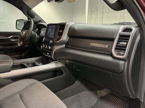 Used 2024 RAM 1500 Big Horn AWD/4WD image 37
