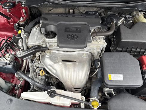 Used 2015 Toyota Camry XSE image 34