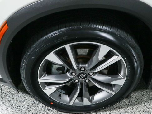 Used 2023 INFINITI QX60 Luxe w/ Vision Package AWD/4WD image 11