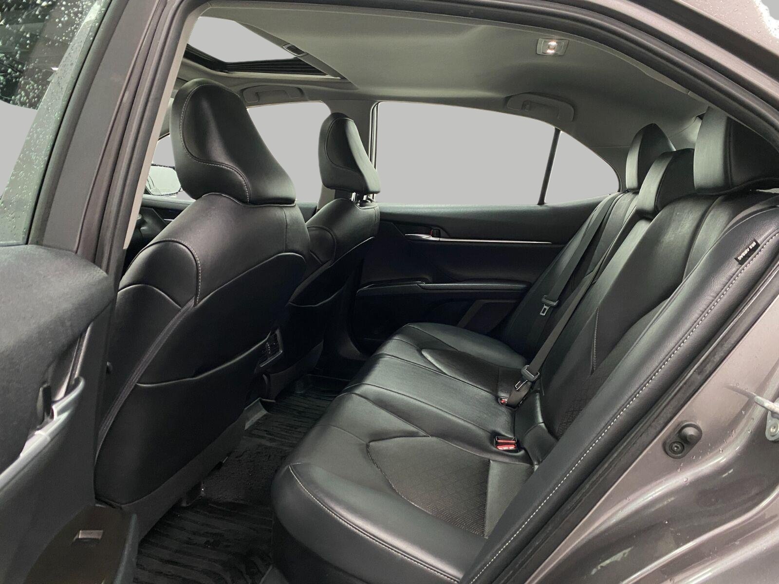 Used 2021 Toyota Camry XSE w/ Navigation Upgrade Package FWD image 30