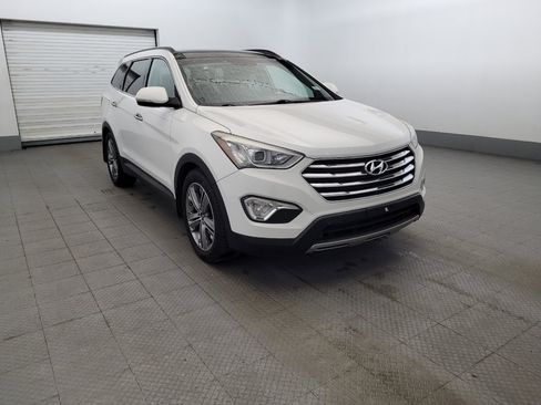Used 2015 Hyundai Santa Fe GLS w/ Option Group 03 FWD image 13