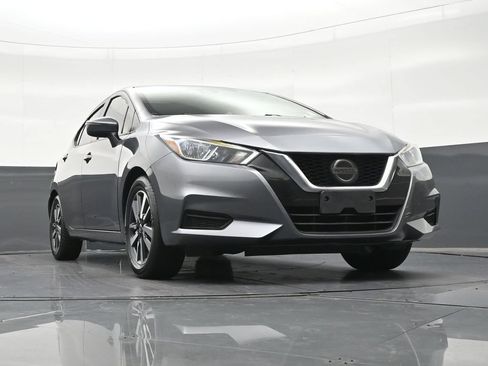 Used 2021 Nissan Versa SV FWD image 24