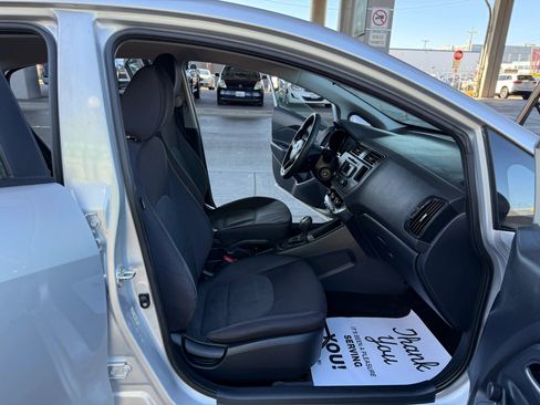 Used 2015 Kia Rio LX image 21