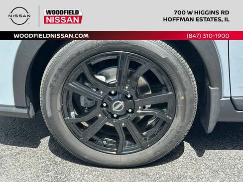 Certified 2023 Nissan Kicks SR w/ SR Premium Package FWD image 9
