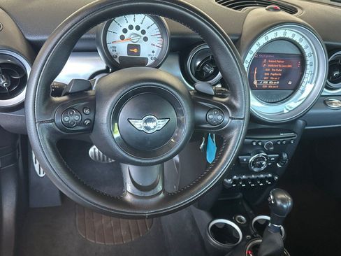 Used 2011 MINI Cooper S FWD image 27