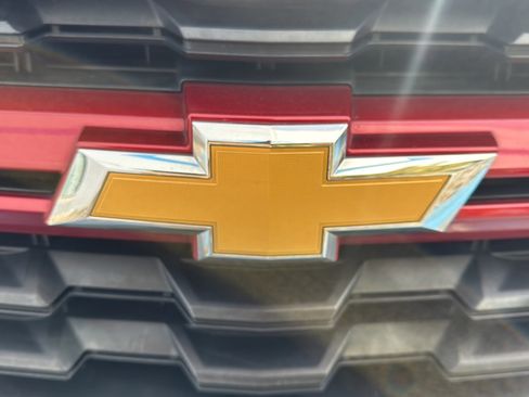 Used 2021 Chevrolet Colorado LT image 39