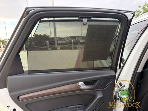 Used 2023 Audi Q5 2.0T Premium Plus AWD/4WD image 23