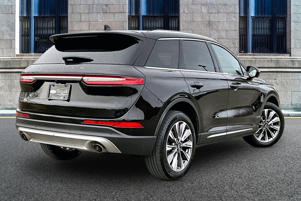 Used 2022 Lincoln Corsair Reserve w/ Elements Package AWD/4WD image 11