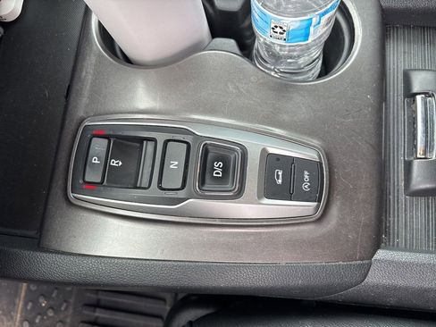 Used 2021 Honda Pilot EX-L image 19