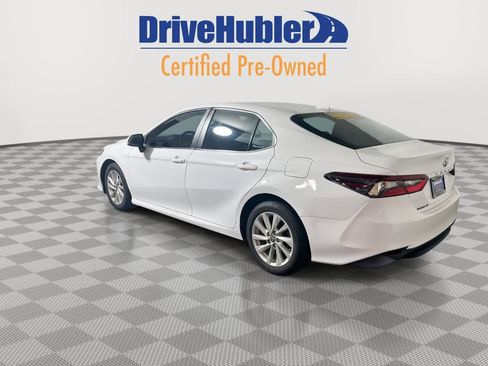 Used 2023 Toyota Camry LE image 6