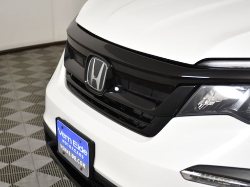 Certified 2022 Honda Pilot TrailSport image 11