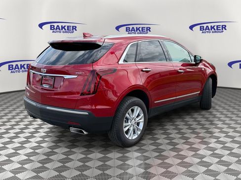 Used 2025 Cadillac XT5 Luxury w/ LPO, Floor Liner Package FWD image 2