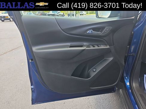 Certified 2022 Chevrolet Equinox LT FWD image 23