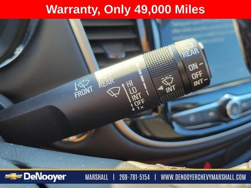 Used 2019 Chevrolet Trax LT w/ LT Convenience Package image 16