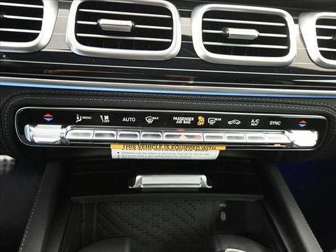 New 2026 Mercedes-Benz GLS 580 4MATIC image 17