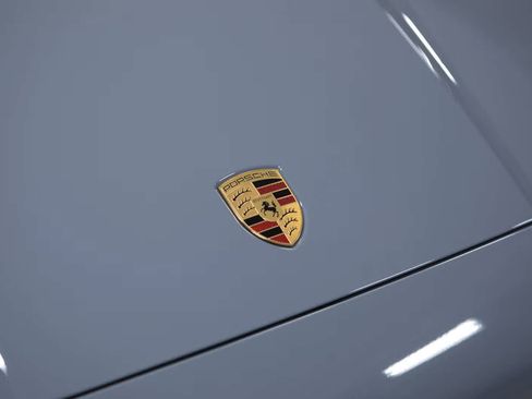 Certified 2025 Porsche Cayenne Coupe image 17