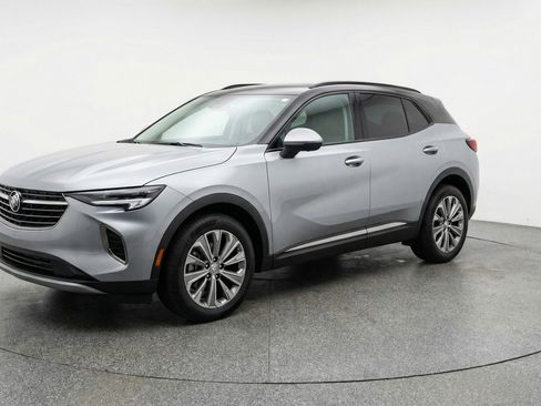 Used 2024 Buick Envision Preferred image 3