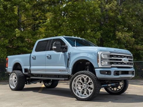 Used 2024 Ford F350 Lariat w/ Lariat Ultimate Package AWD/4WD image 1