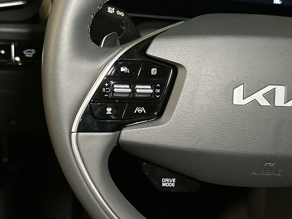 New 2026 Kia Niro Wind w/ Wind Preserve Package FWD image 24
