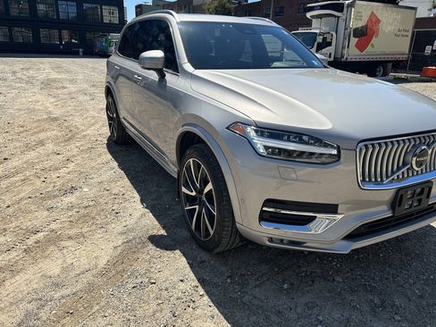 Certified 2024 Volvo XC90 B6 Plus w/ Protection Package Premier image 3