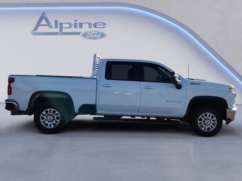 Used 2021 Chevrolet Silverado 2500 LT w/ Z71 Off-Road Package image 6