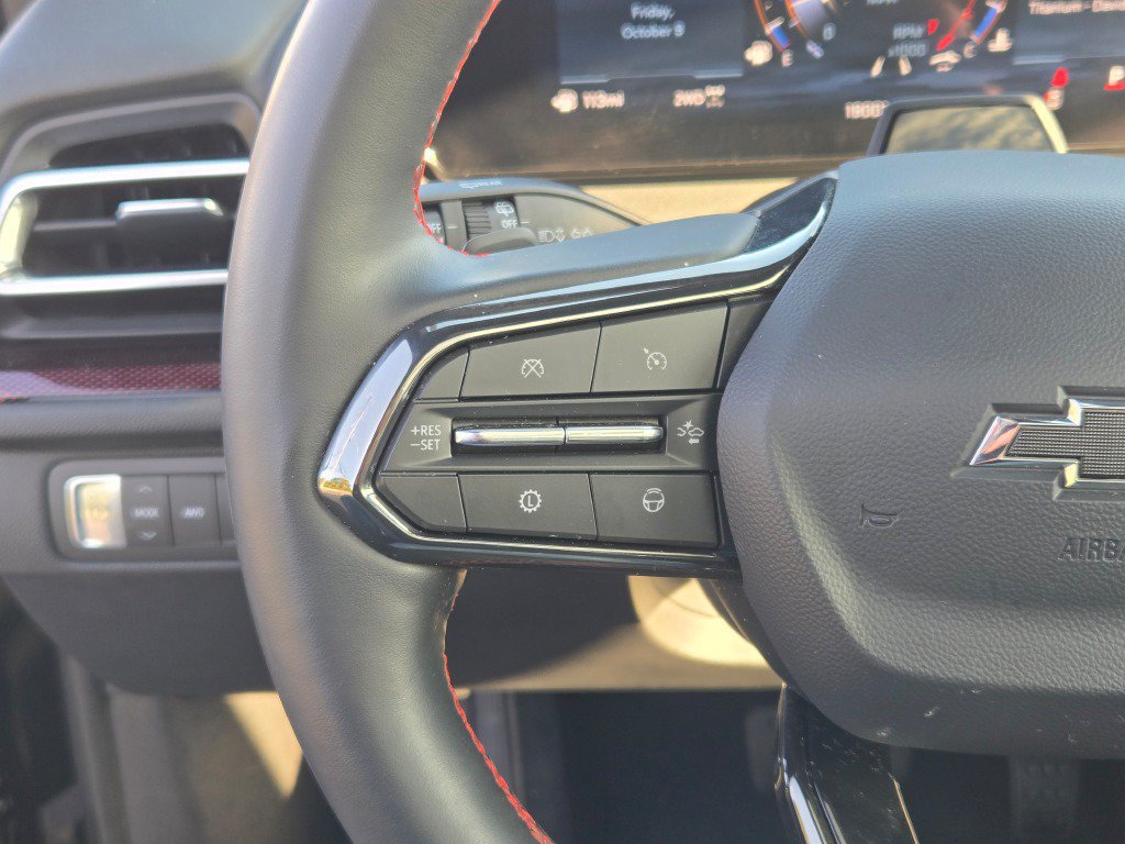 Used 2026 Chevrolet Traverse RS AWD/4WD image 31