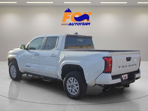 New 2026 Toyota Tacoma SR5 image 3