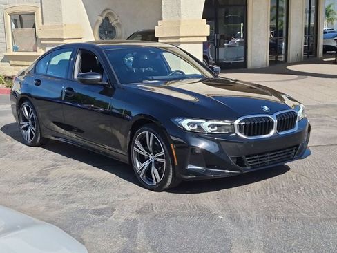 Used 2023 BMW 330i Sedan w/ Driving Assistance Package RWD image 3