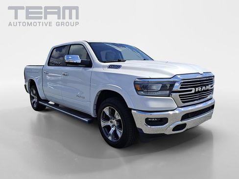 Used 2021 RAM 1500 Laramie AWD/4WD image 1